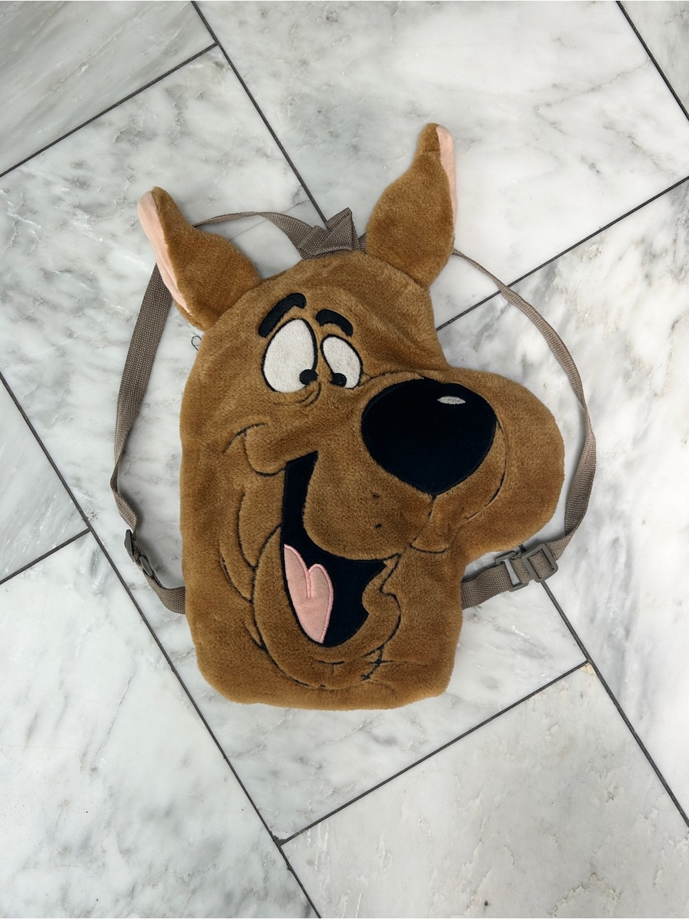 1998 Vintage Scooby Doo Furry Fuzzy Plush Backpack - Rare!